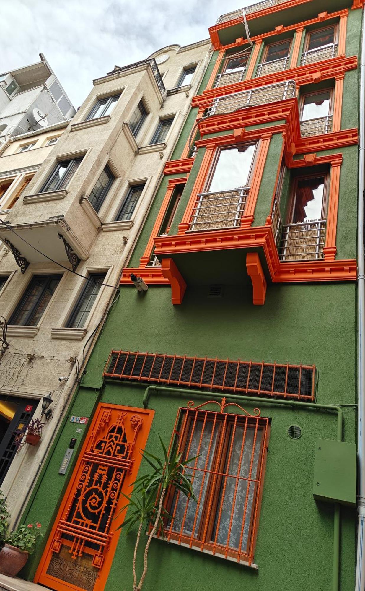 Kunterbunt Istanbul Lägenhet Exteriör bild